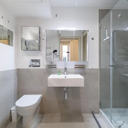 Rose 2 Duplex-clim-plage Appartement *