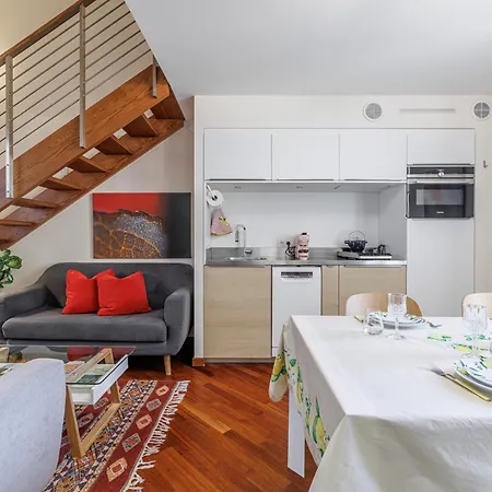 Rose 2 Duplex-clim-plage Apartman