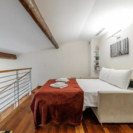 Rose 2 Duplex-clim-plage Menton