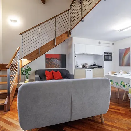 Rose 2 Duplex-clim-plage Menton