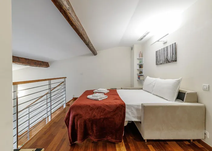 Rose 2 Duplex-clim-plage מנטון